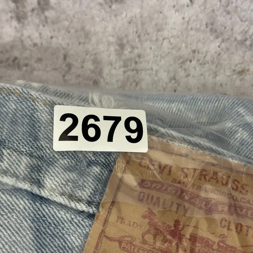 Levi's 550 Relaxed Fit Jeans Mens 36x30 Light Wash Y2K Denim Distressed Tapered